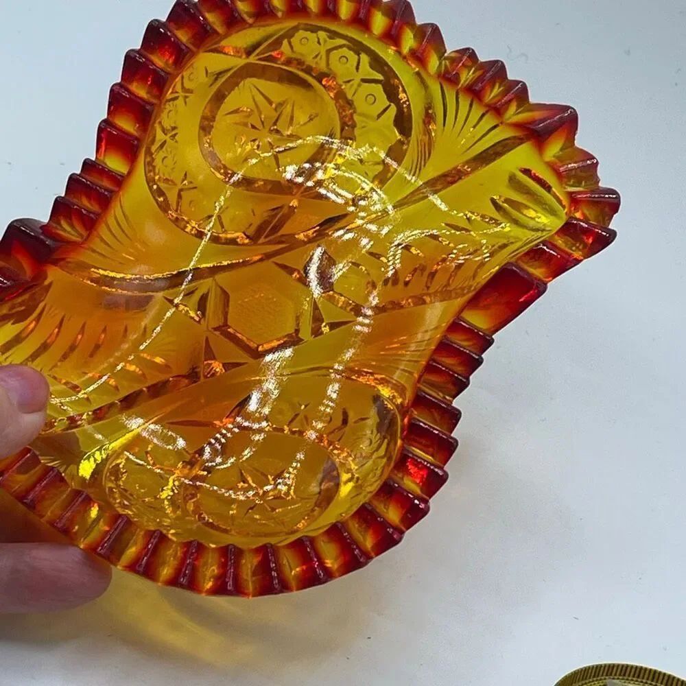 Vintage L.E.Smith “Amberina” glass candy trinket or relish dish.